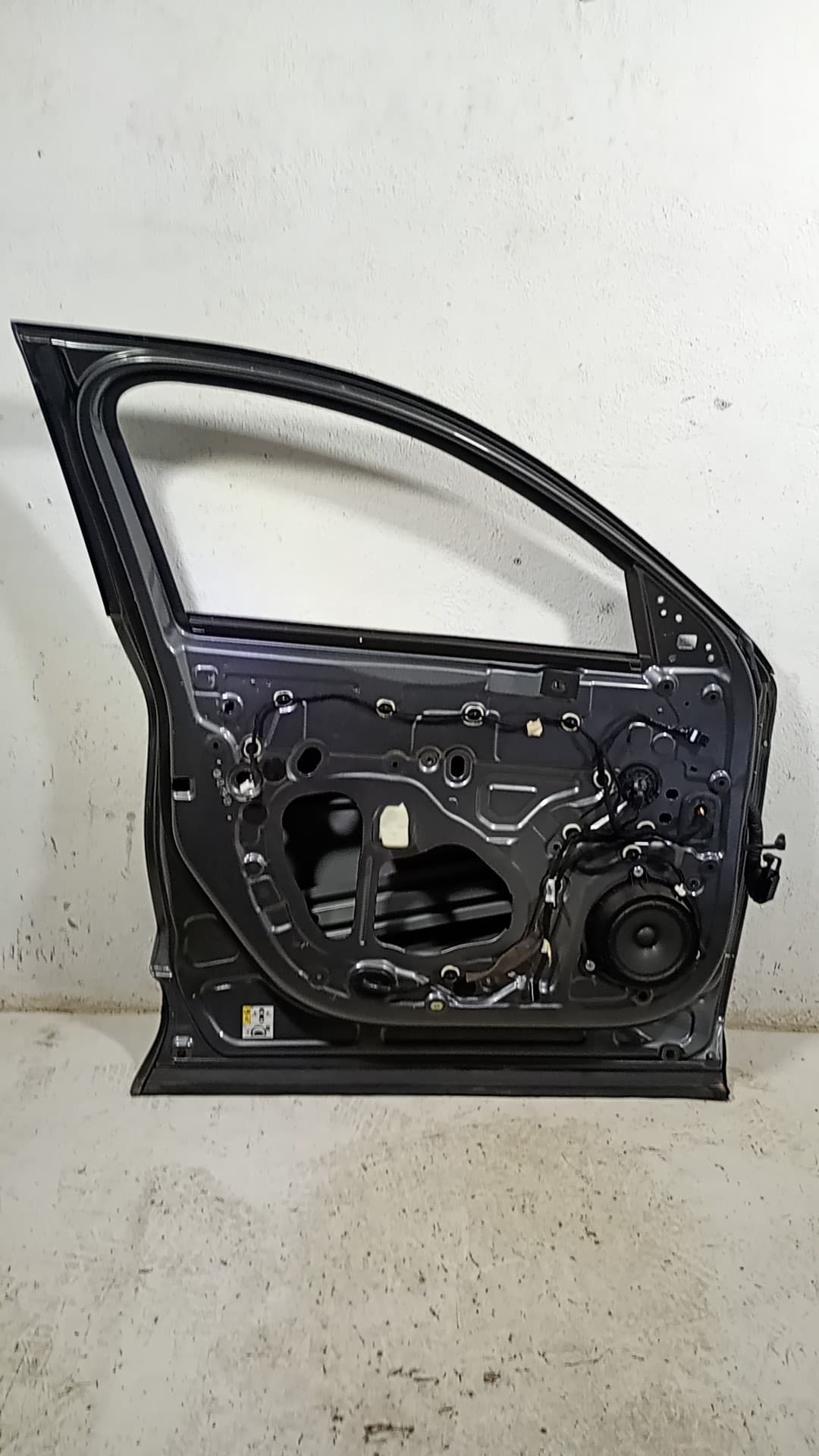 Puerta delantera izquierda RENAULT ARKANA 2