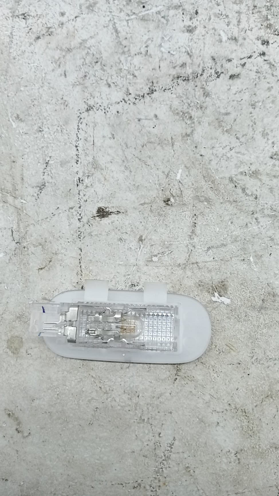 Luz interior RENAULT ARKANA 2