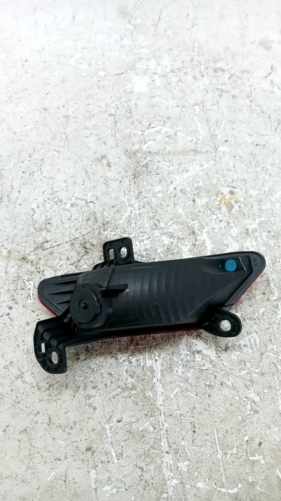 Piloto trasero derecho paragolpes RENAULT ARKANA 2