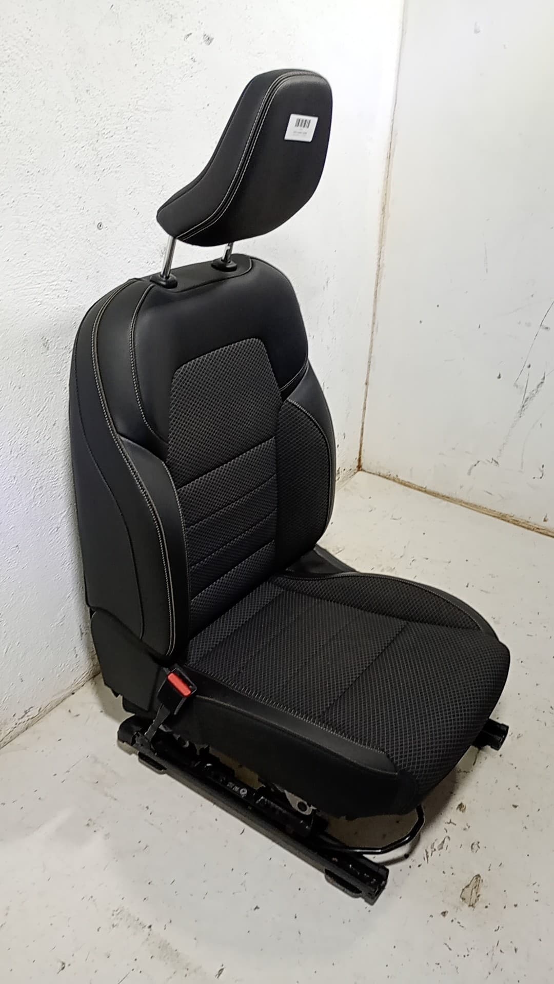 Asiento delantero izquierdo RENAULT ARKANA 4