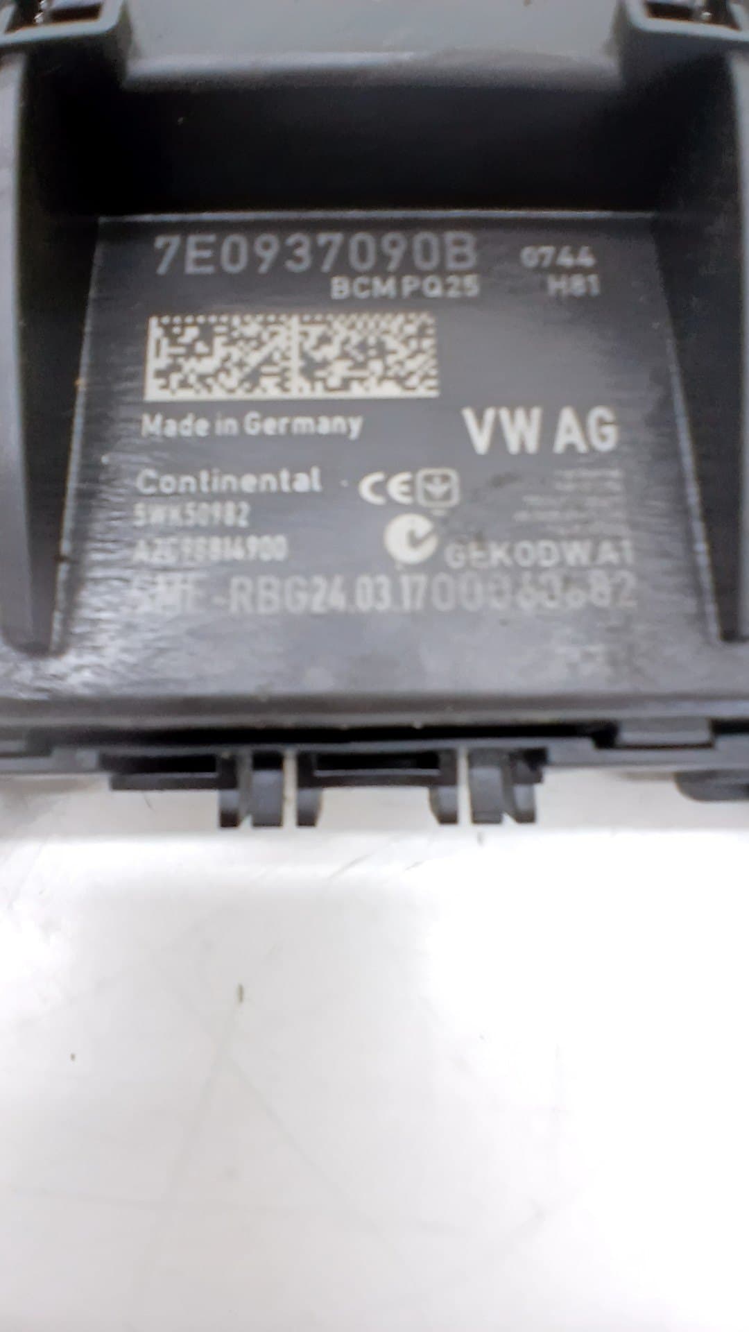 Recambio VOLKSWAGEN TRANSPORTER ref. 7E0937090B 2