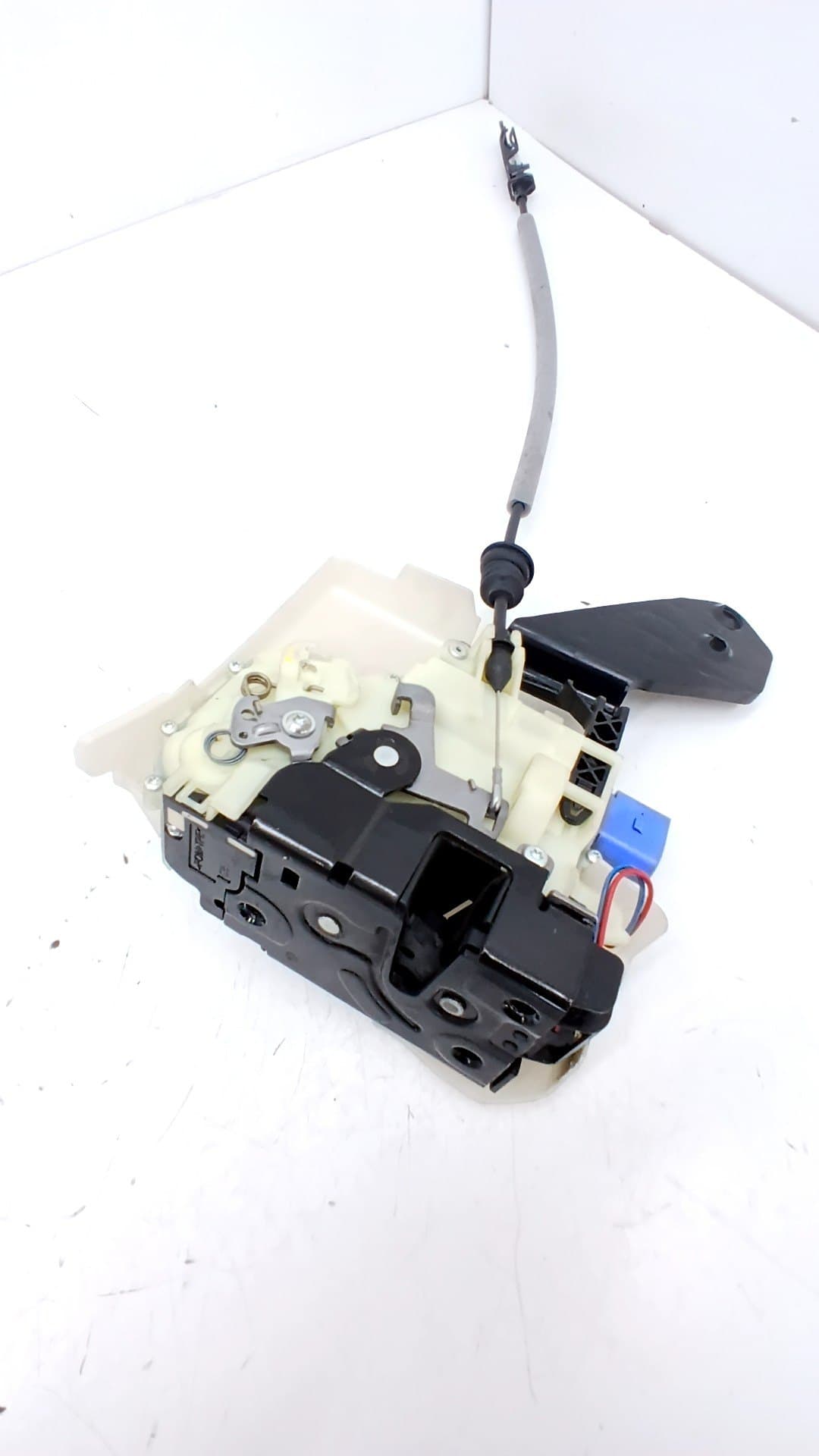 Cerradura puerta delantera izquierda VOLKSWAGEN TRANSPORTER