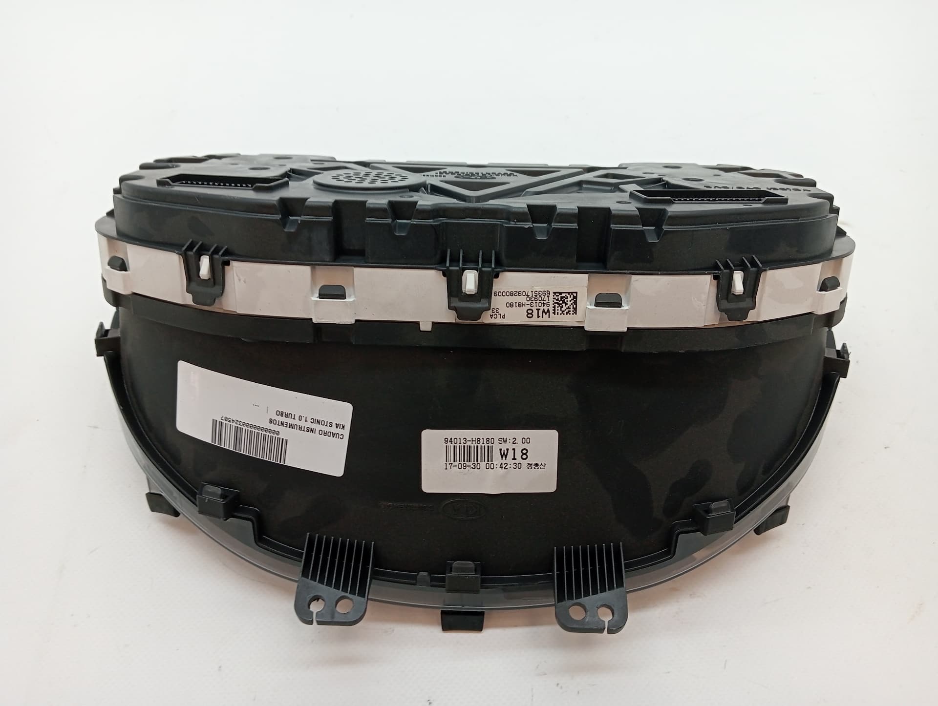 Cuadro instrumentos KIA STONIC 3
