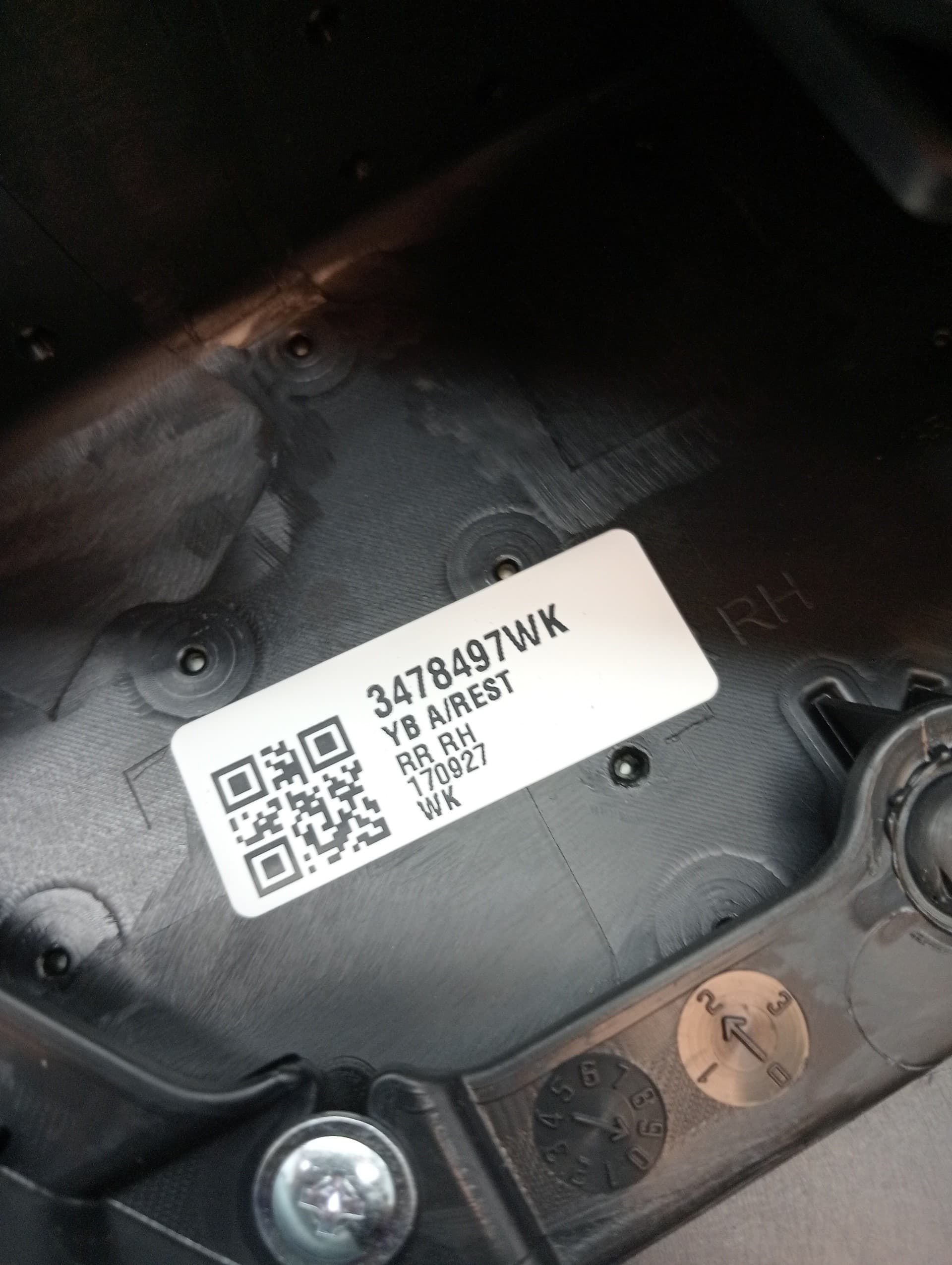 Guarnecido puerta trasera derecha KIA STONIC 2