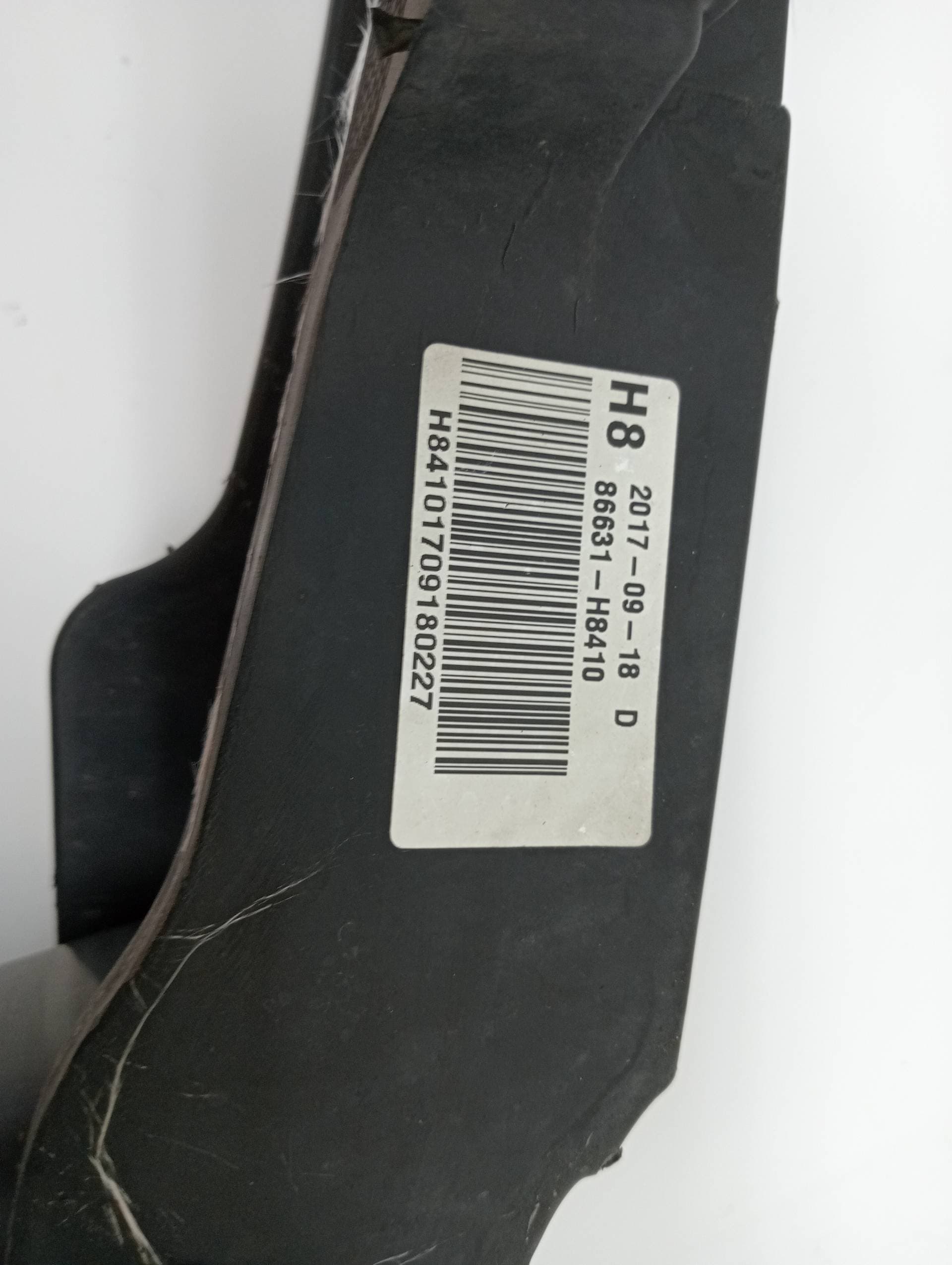 Refuerzo paragolpes trasero KIA STONIC 3