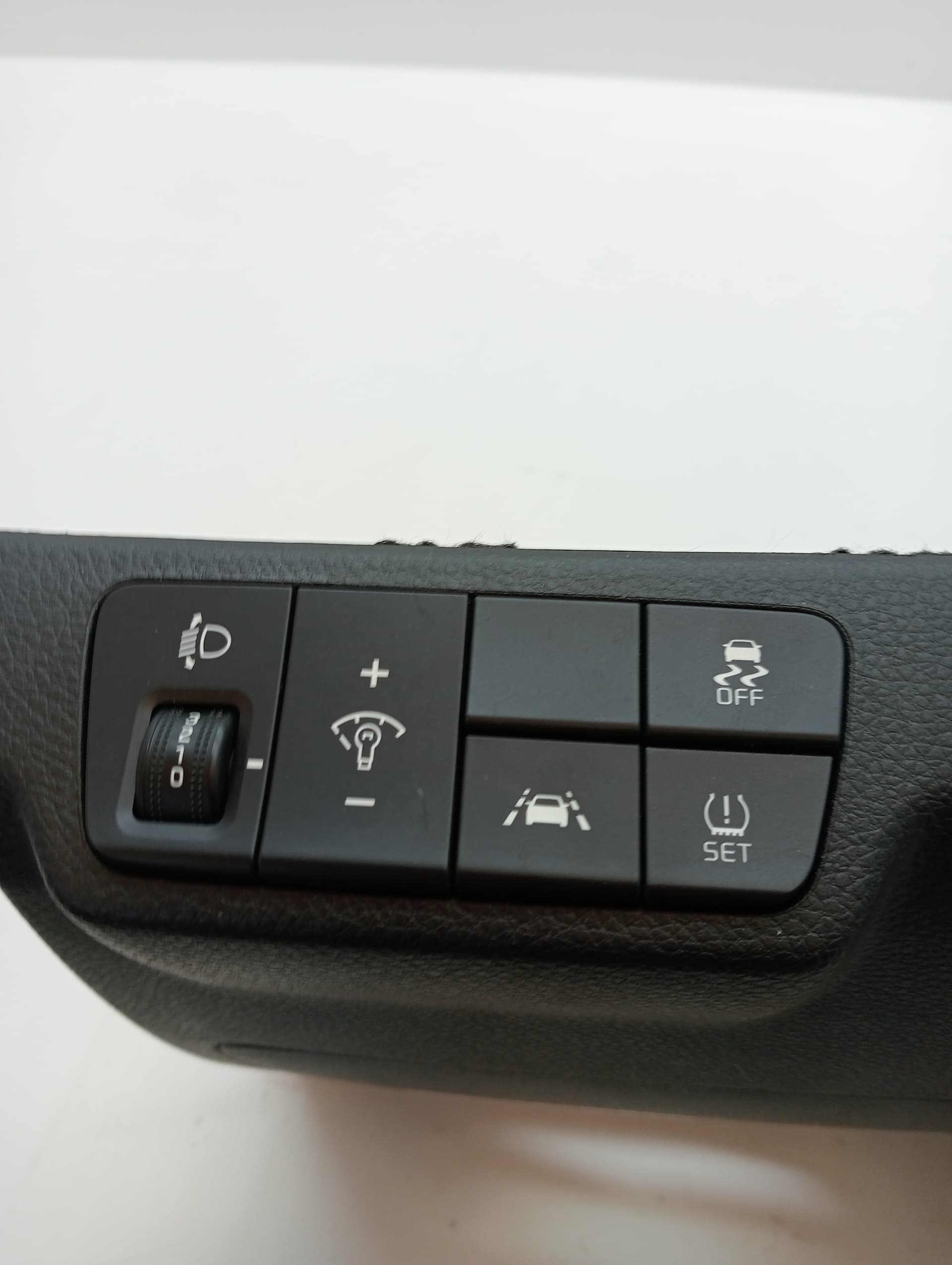 Plastico KIA STONIC 2