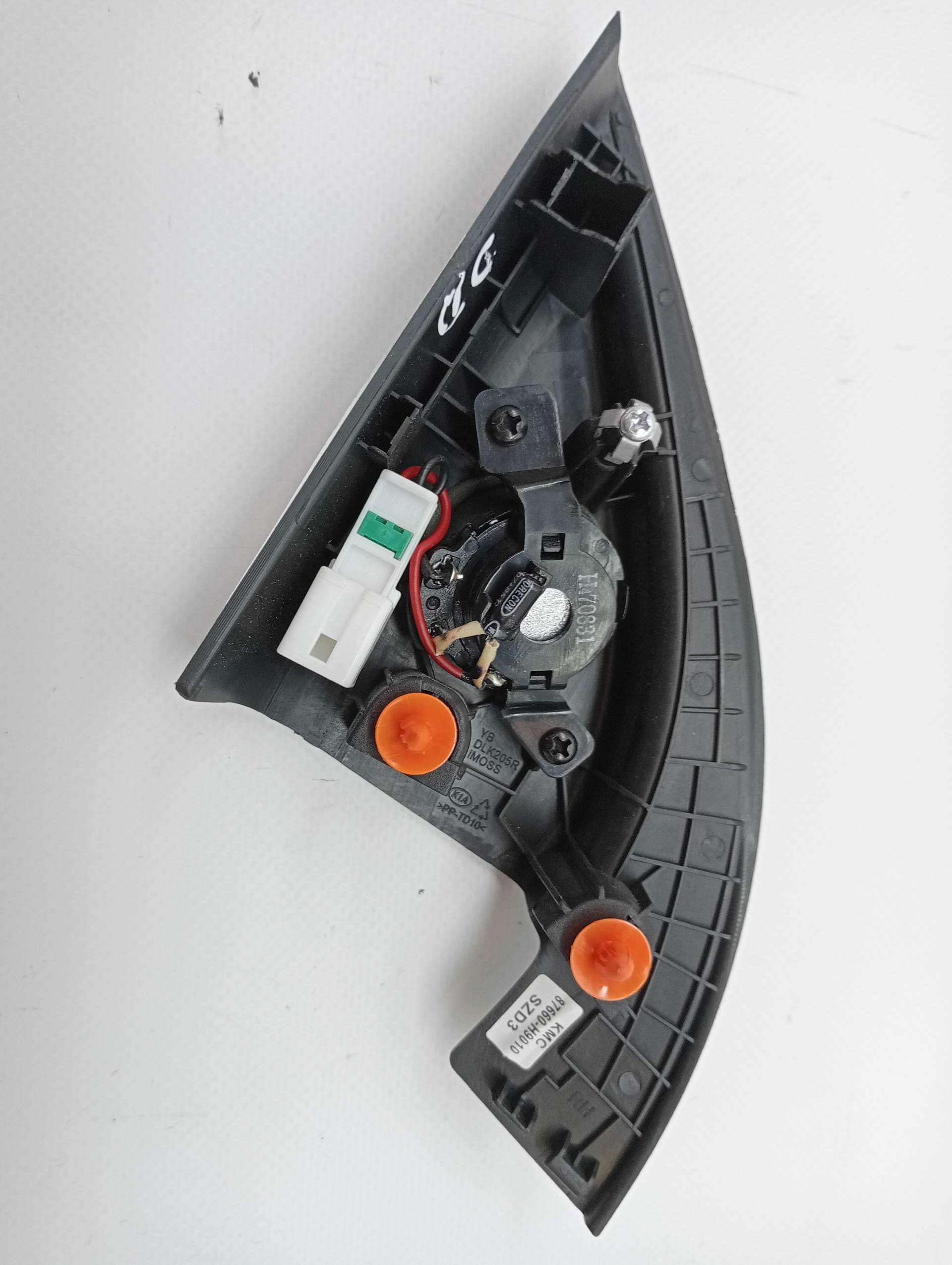 Plastico KIA STONIC 2