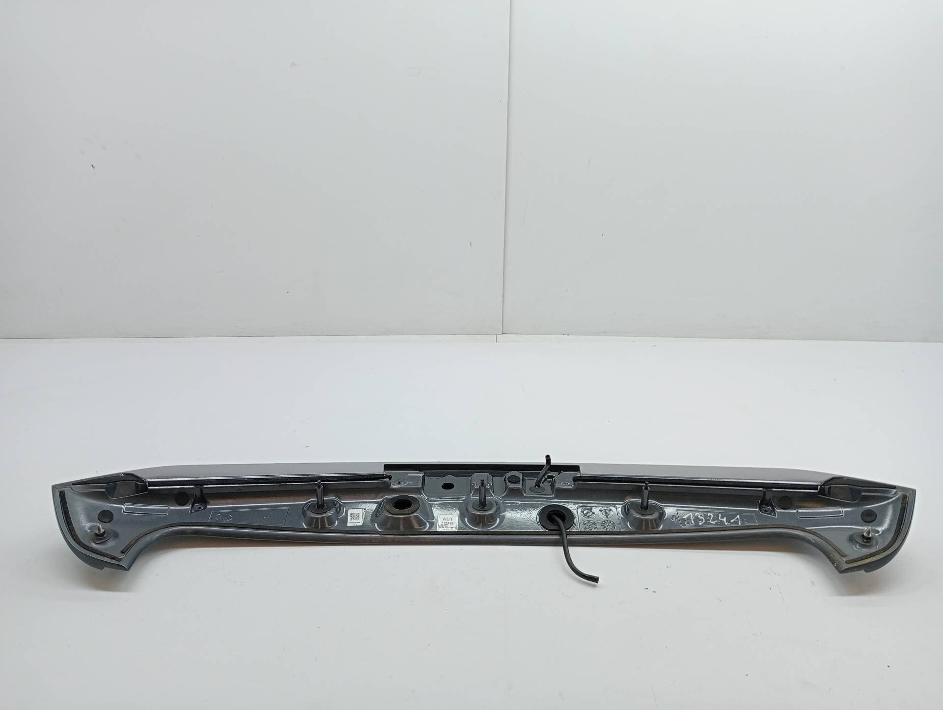 Aleron trasero KIA STONIC 4