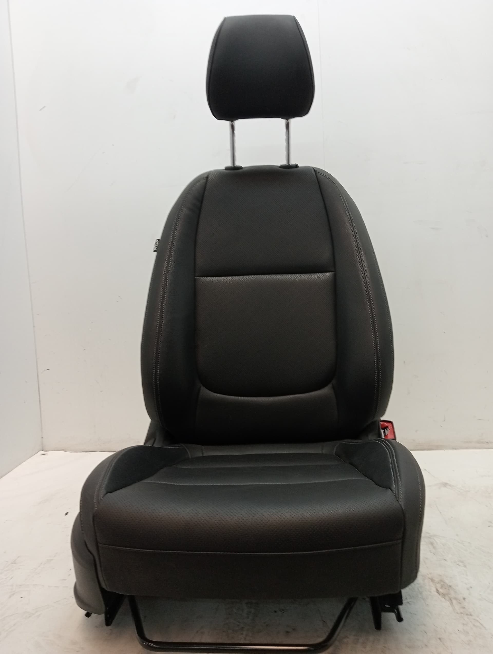 Asiento delantero derecho KIA STONIC