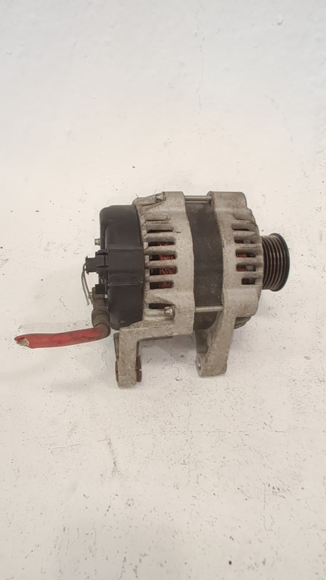 Alternador OPEL ASTRA J LIM 4