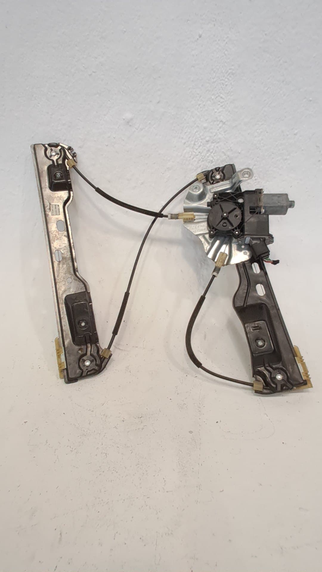Elevalunas delantero izquierdo OPEL ASTRA J LIM