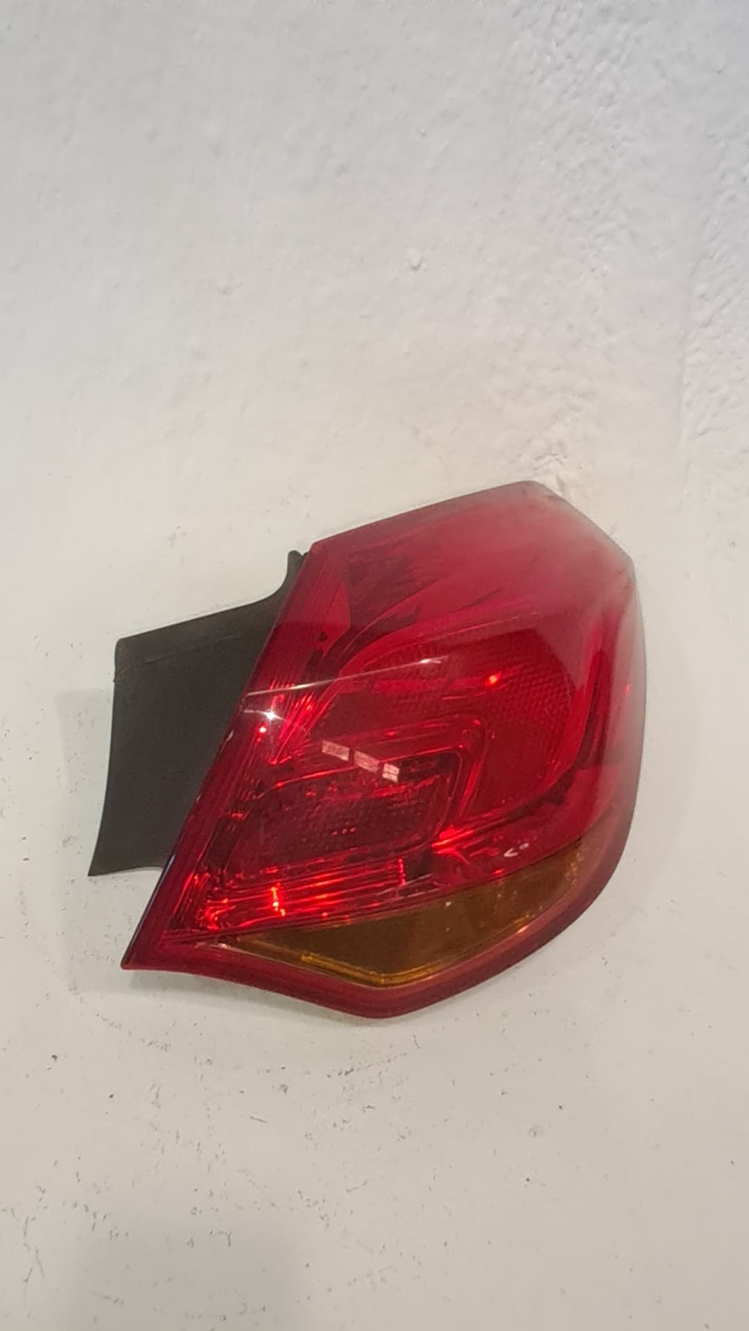 Piloto trasero derecho OPEL ASTRA J LIM