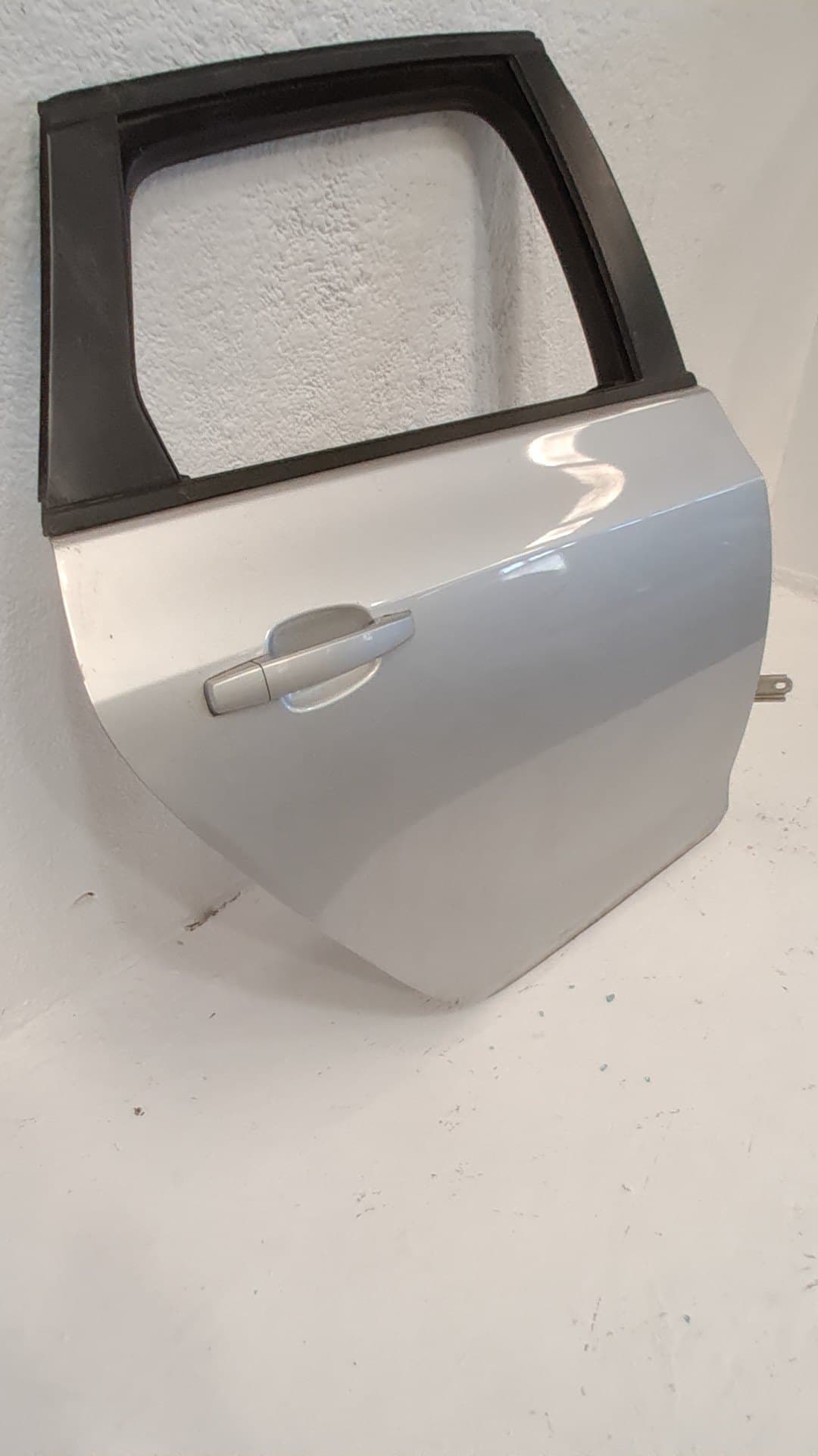Puerta trasera derecha OPEL ASTRA J LIM 4