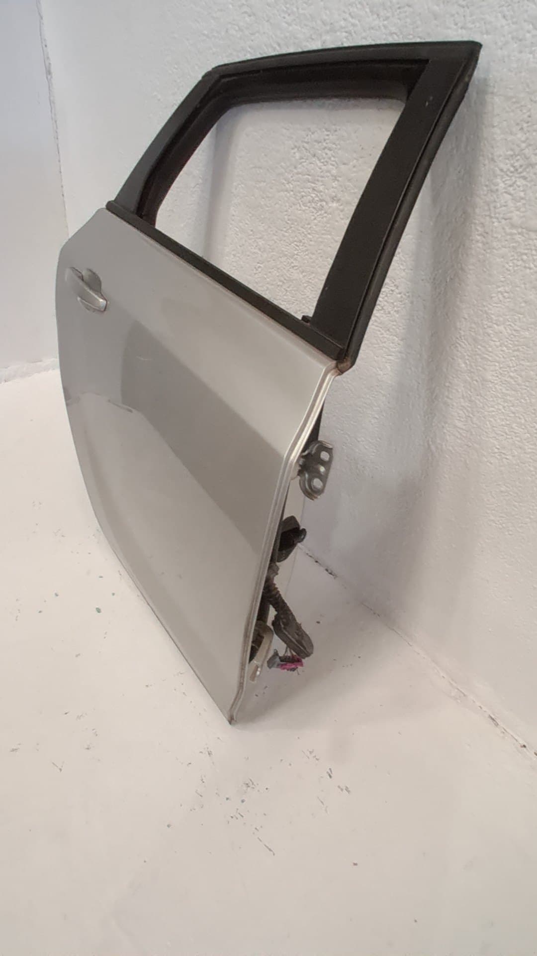 Puerta trasera derecha OPEL ASTRA J LIM 3