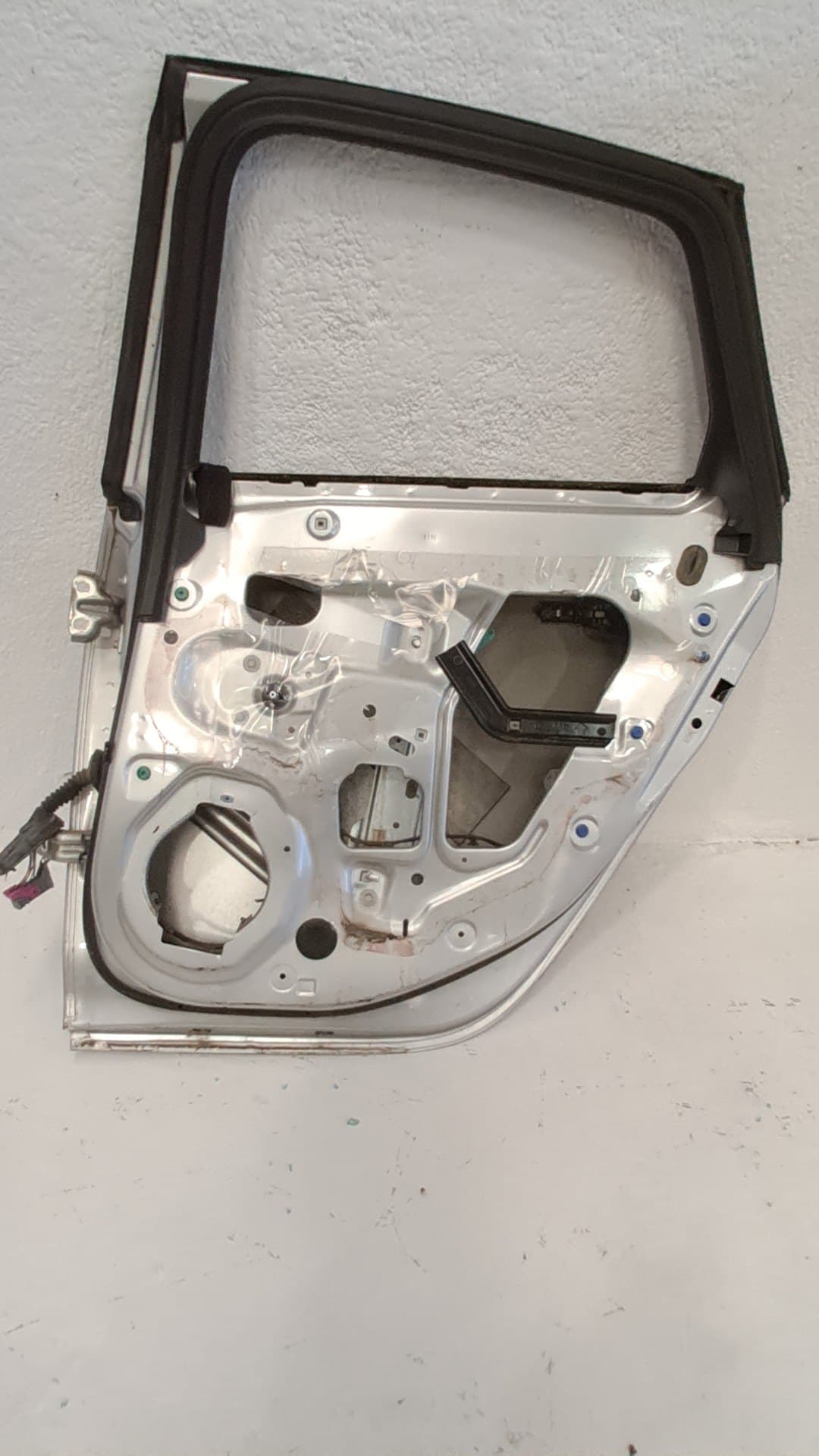 Puerta trasera derecha OPEL ASTRA J LIM 2