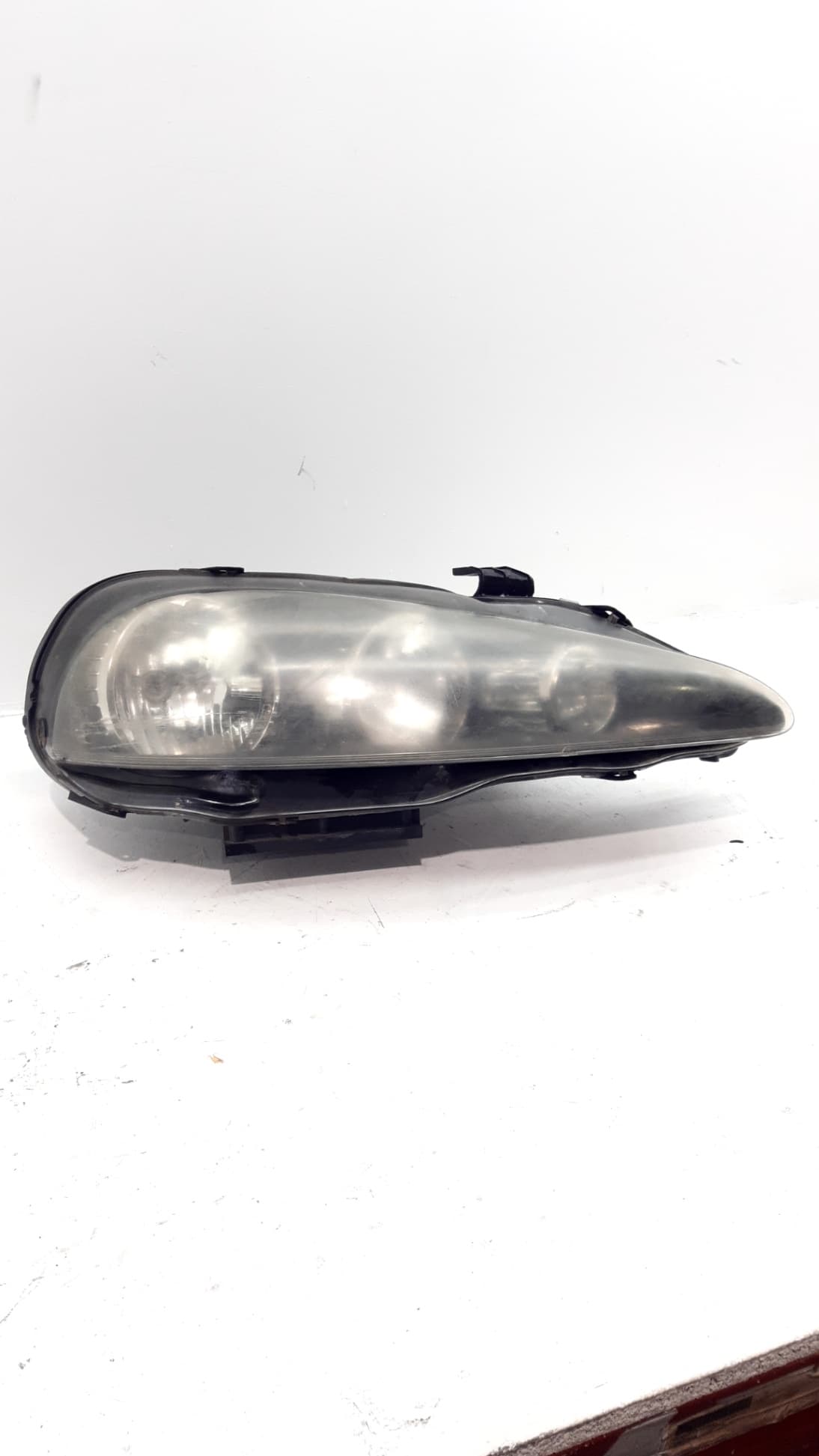 Faro derecho ALFA ROMEO 147 (190) 4