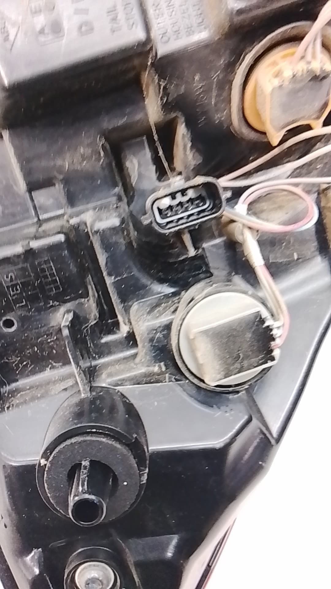 Piloto trasero derecho RENAULT CAPTUR II 2