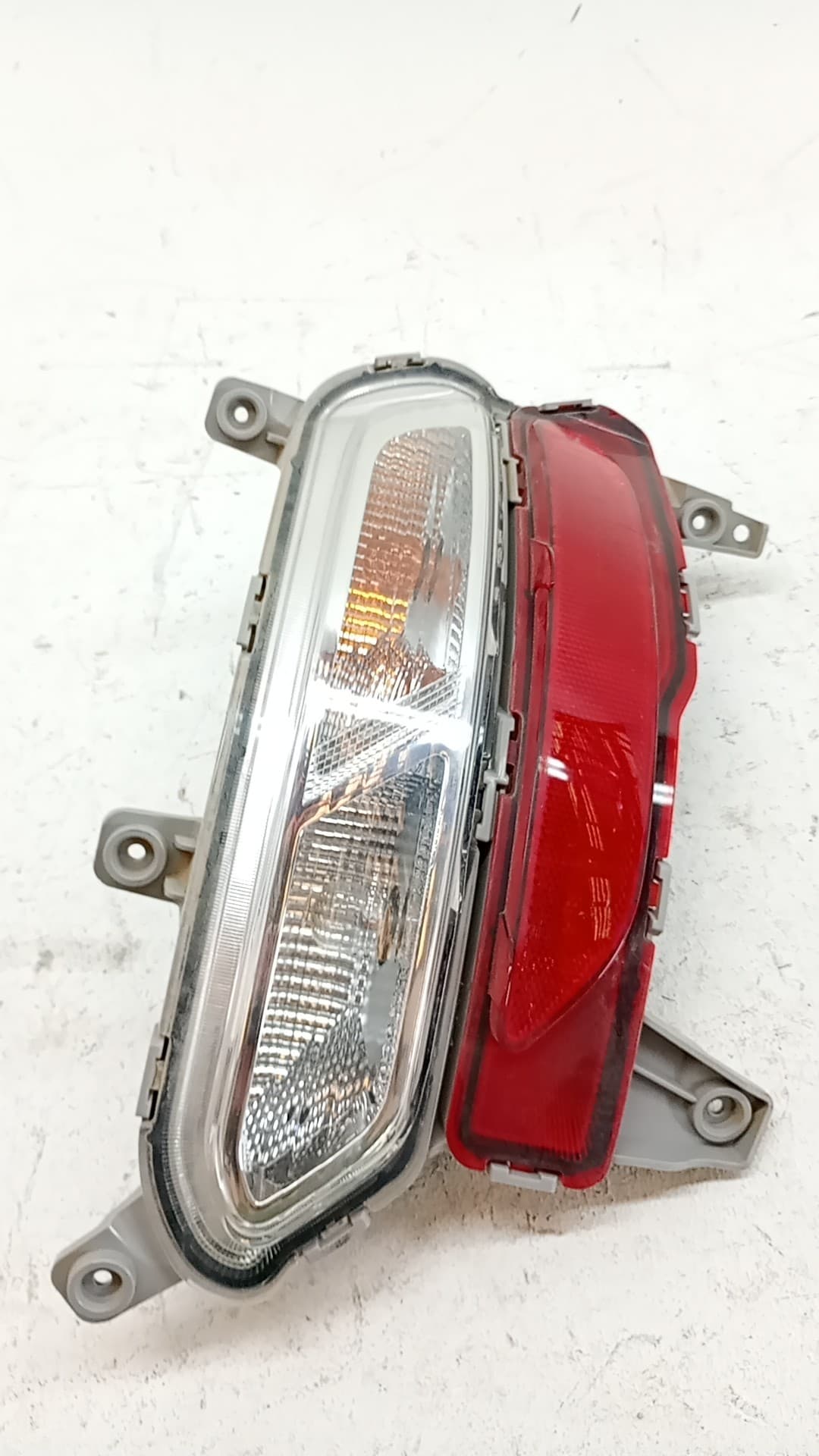 Faro antiniebla trasero derecho KIA SPORTAGE