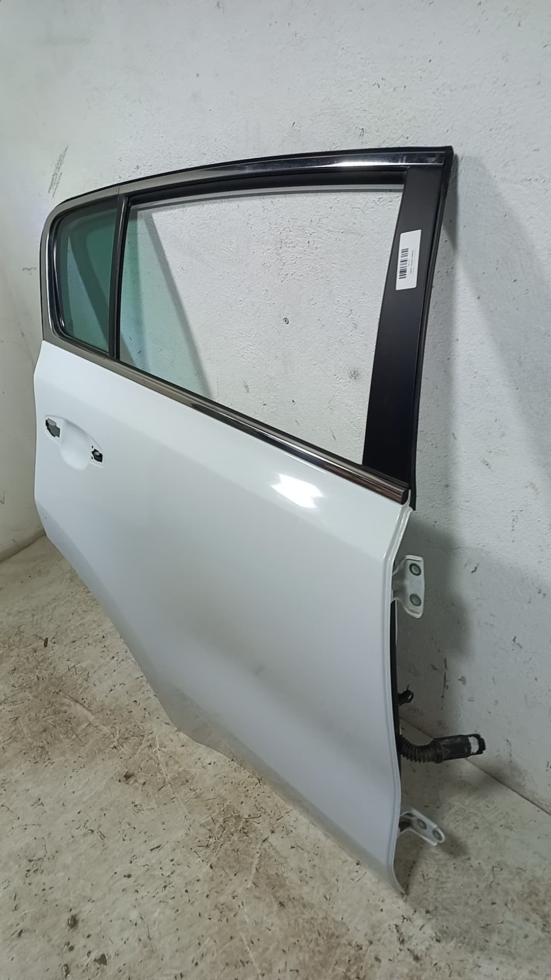 Puerta trasera derecha KIA SPORTAGE 3