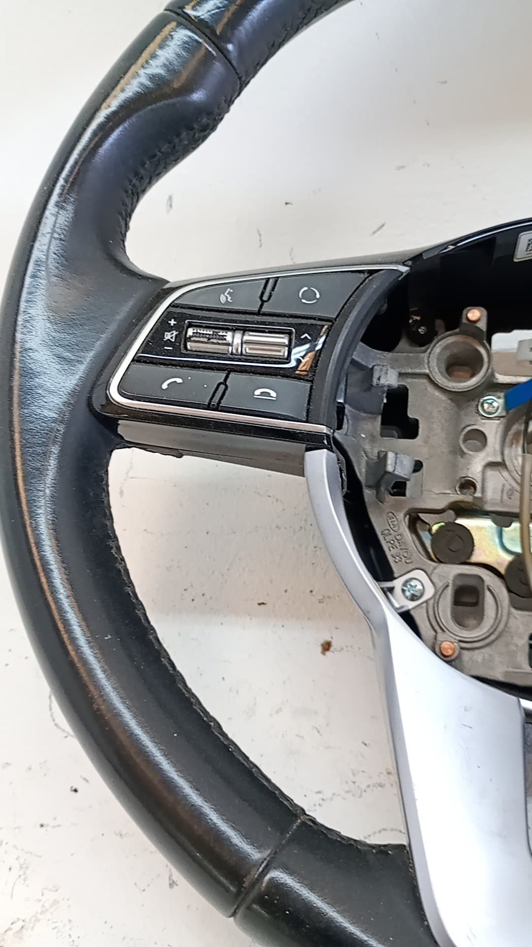 Volante KIA SPORTAGE 5