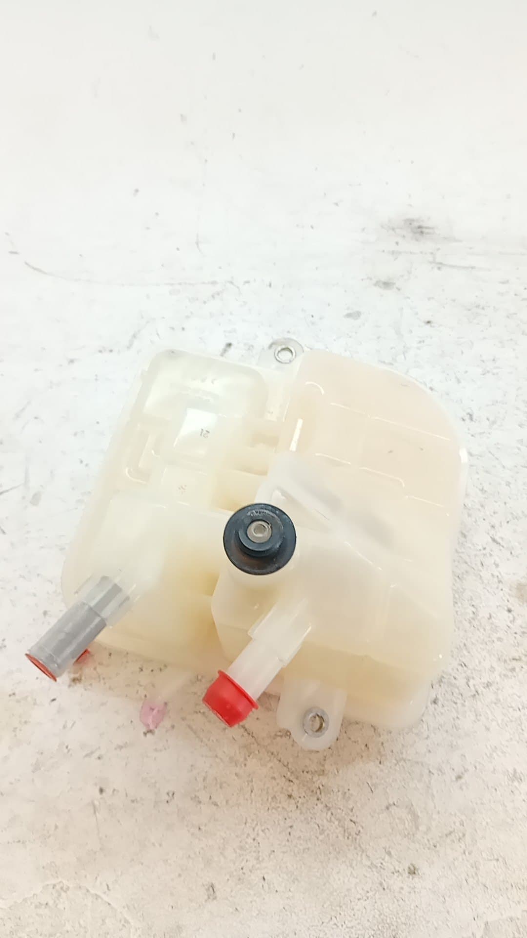 Deposito expansion TOYOTA AURIS 2