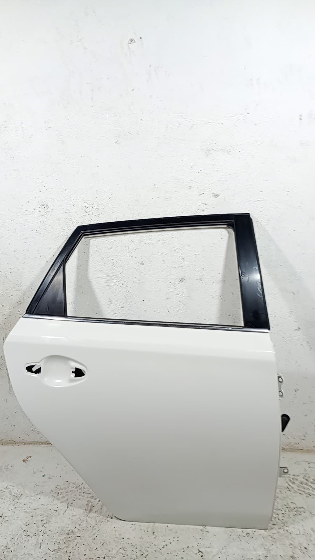 Puerta trasera derecha TOYOTA AURIS