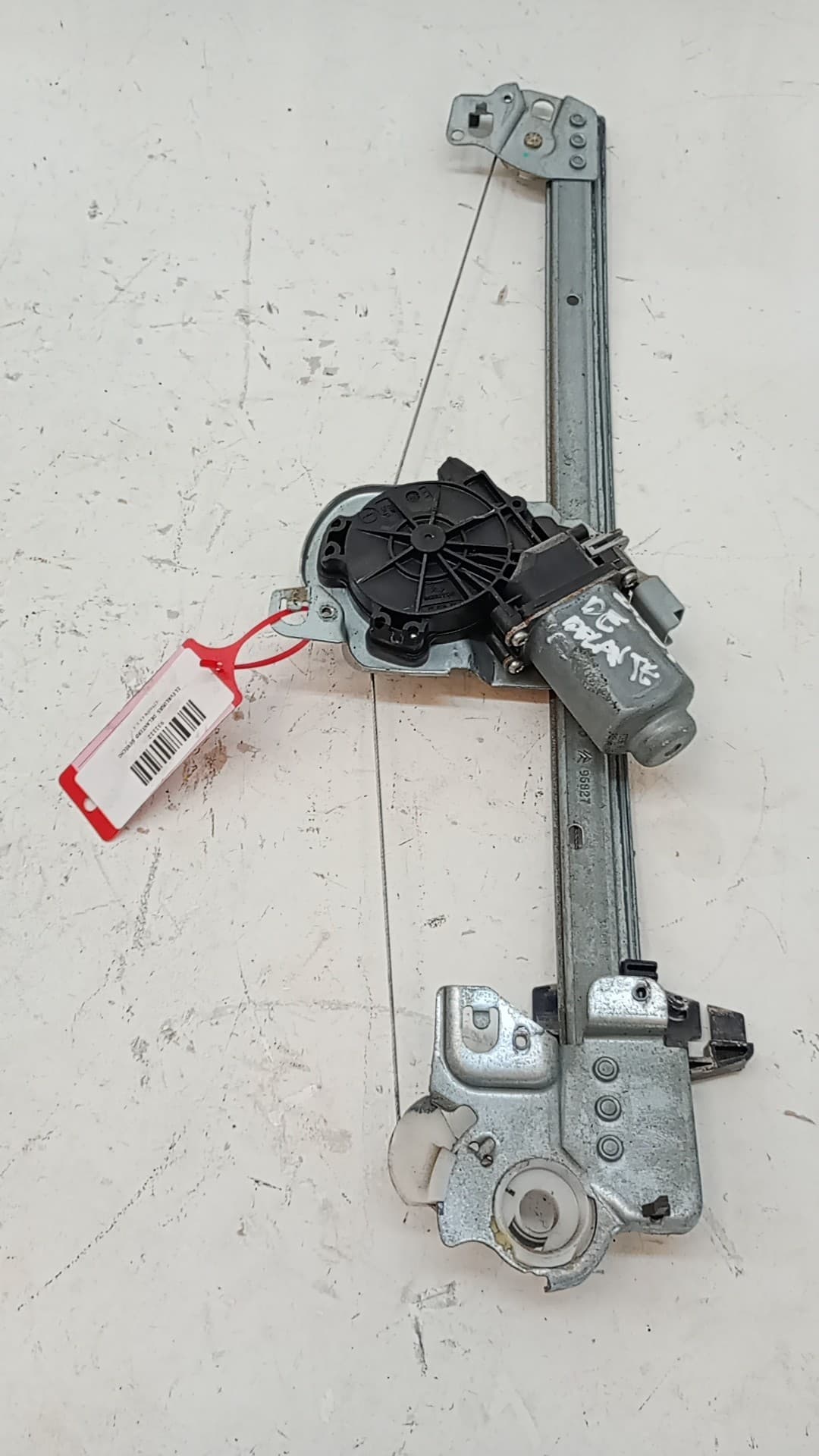 Elevalunas delantero derecho CITROEN C3