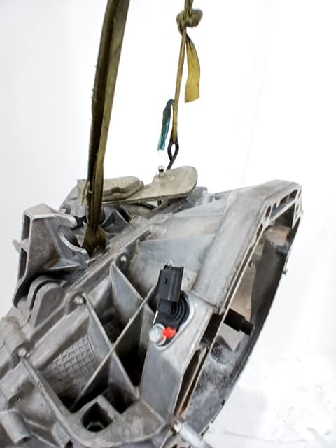 Caja cambios RENAULT MEGANE III BERLINA 5 P 4