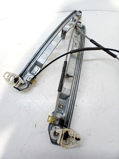 Elevalunas delantero izquierdo RENAULT MEGANE III BERLINA 5 P 4