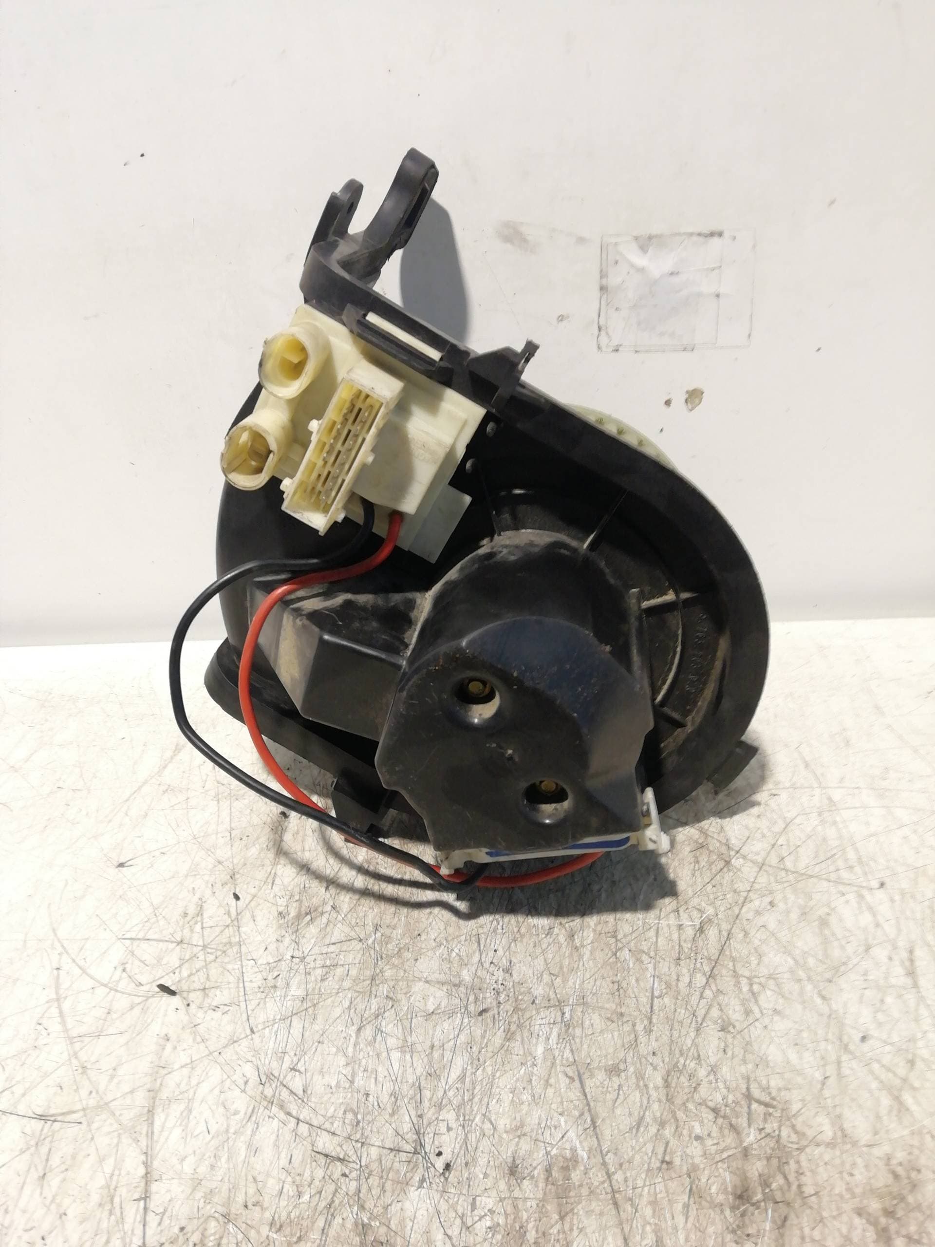 Ventilador calefaccion RENAULT CLIO II SYMBOL 4