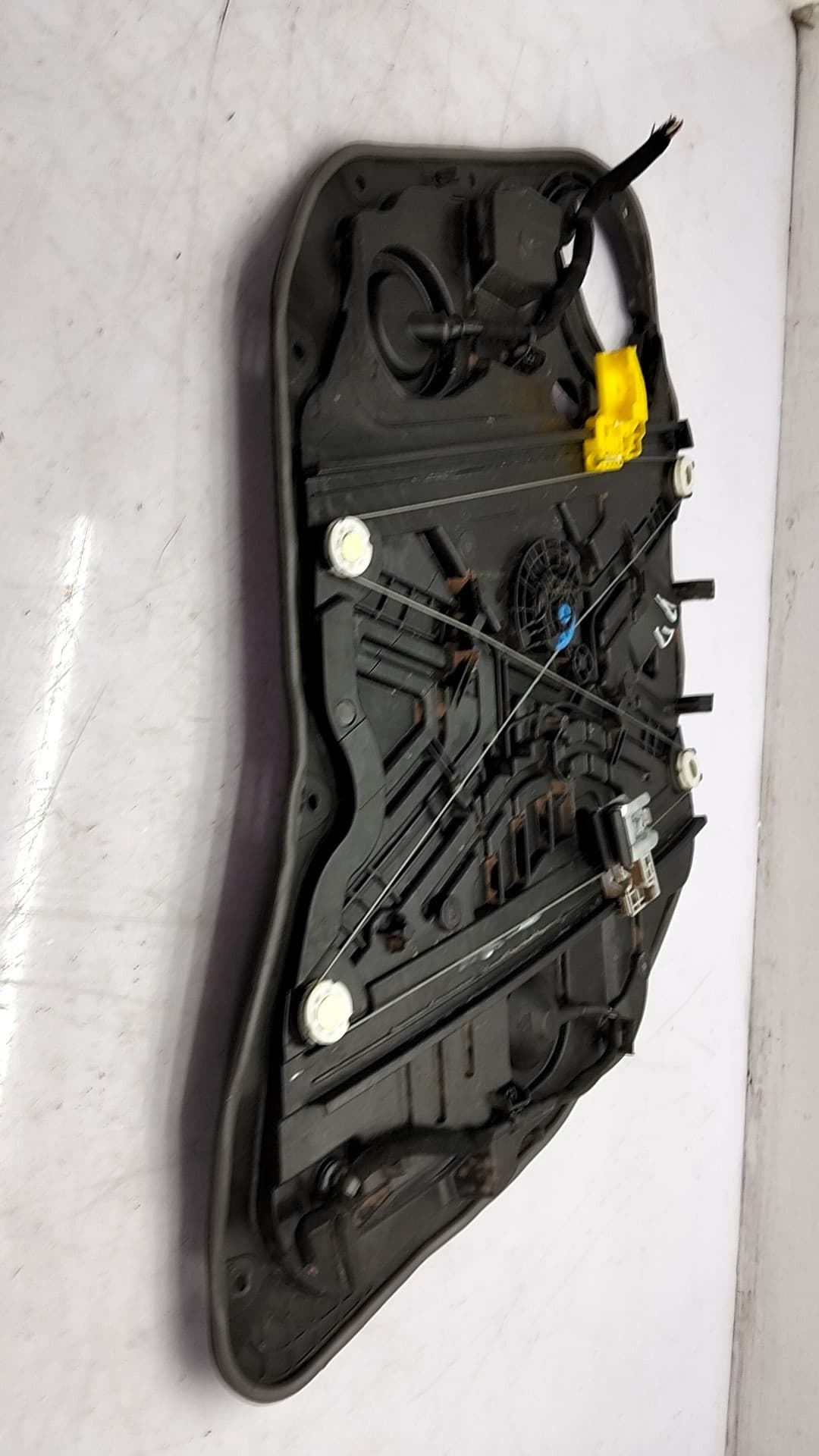 Elevalunas delantero derecho KIA NIRO 2