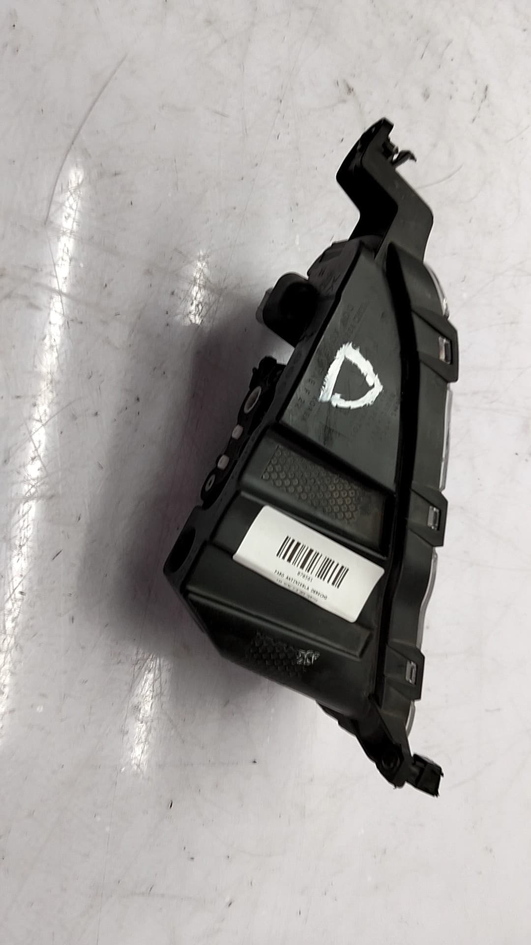 Faro antiniebla derecho KIA NIRO 2