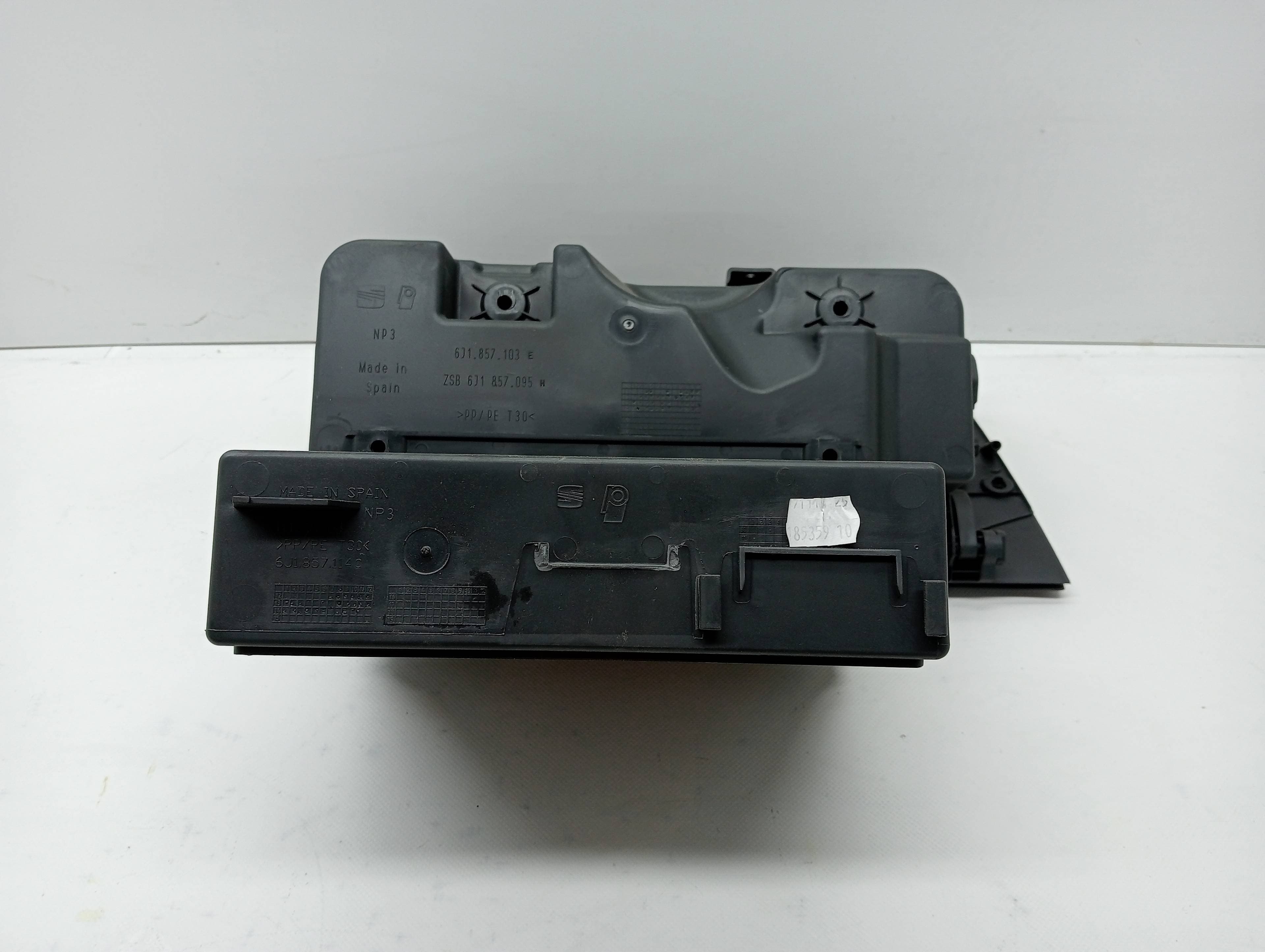 Guantera SEAT IBIZA (6P1) 3