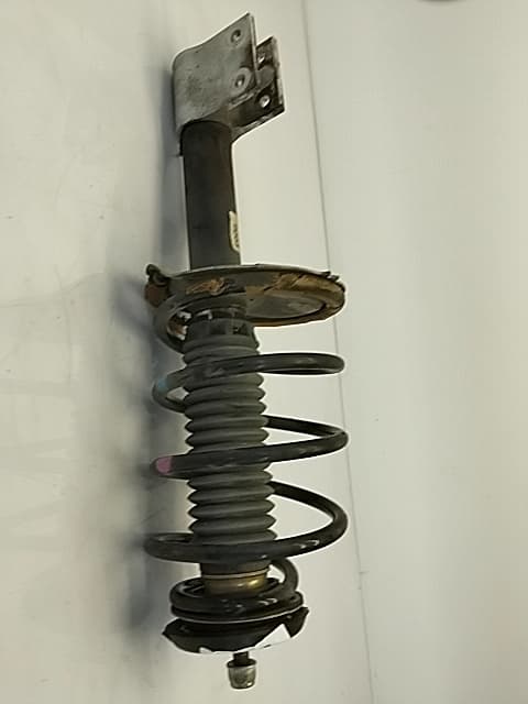 Amortiguador delantero izquierdo PEUGEOT 307 (S1) 4