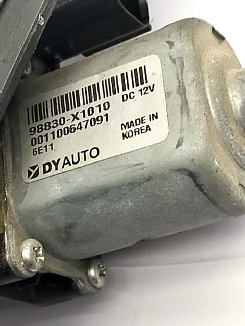 Motor elevalunas trasero izquierdo SSANGYONG TIVOLI 2