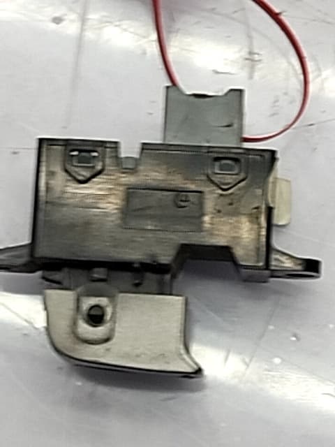 Mando elevalunas delantero derecho SSANGYONG TIVOLI 3
