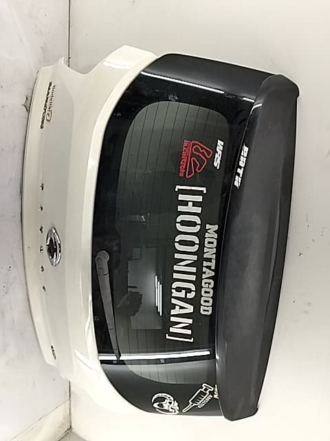 Porton trasero SSANGYONG TIVOLI 2
