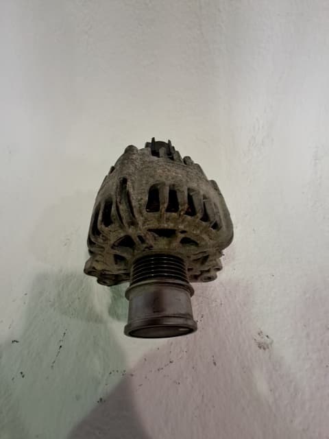 Alternador SEAT ATECA (KH7) 4