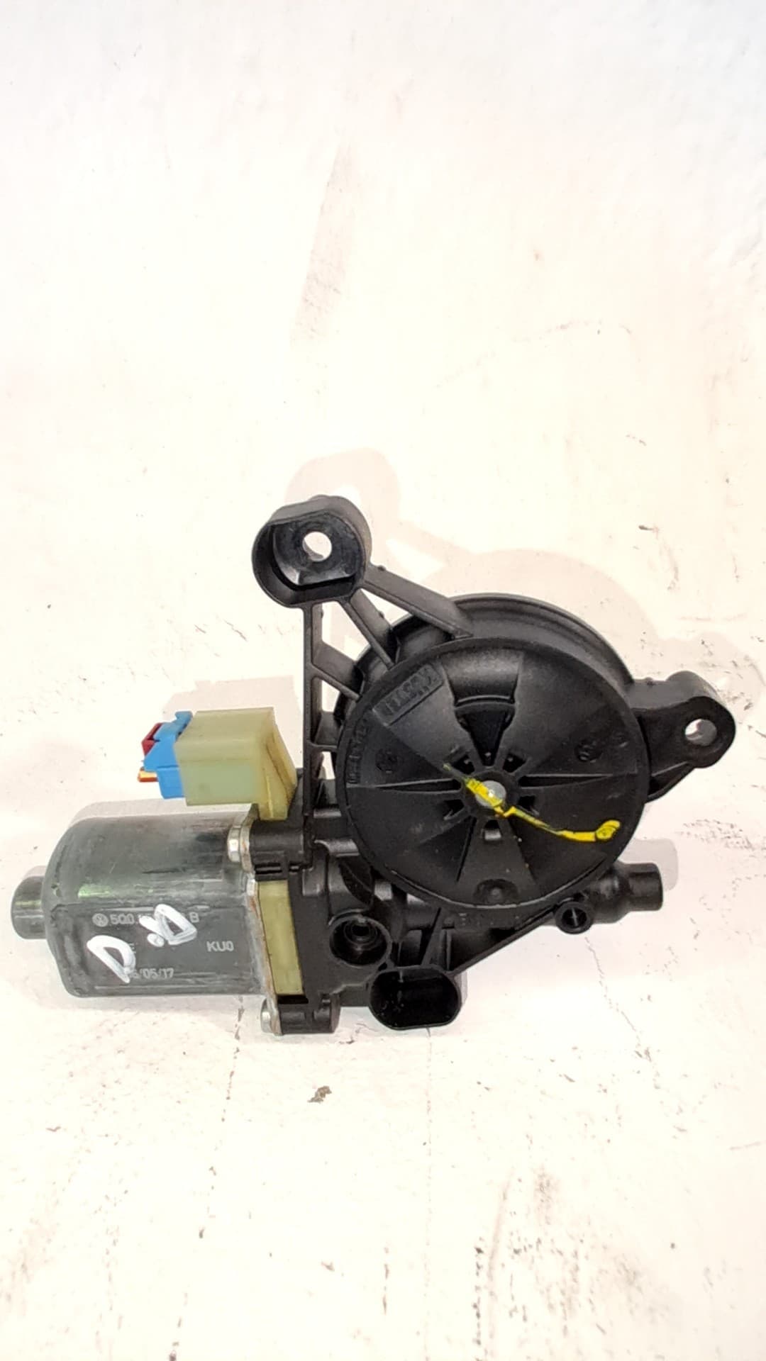 Motor elevalunas delantero derecho SEAT ATECA (KH7) 2