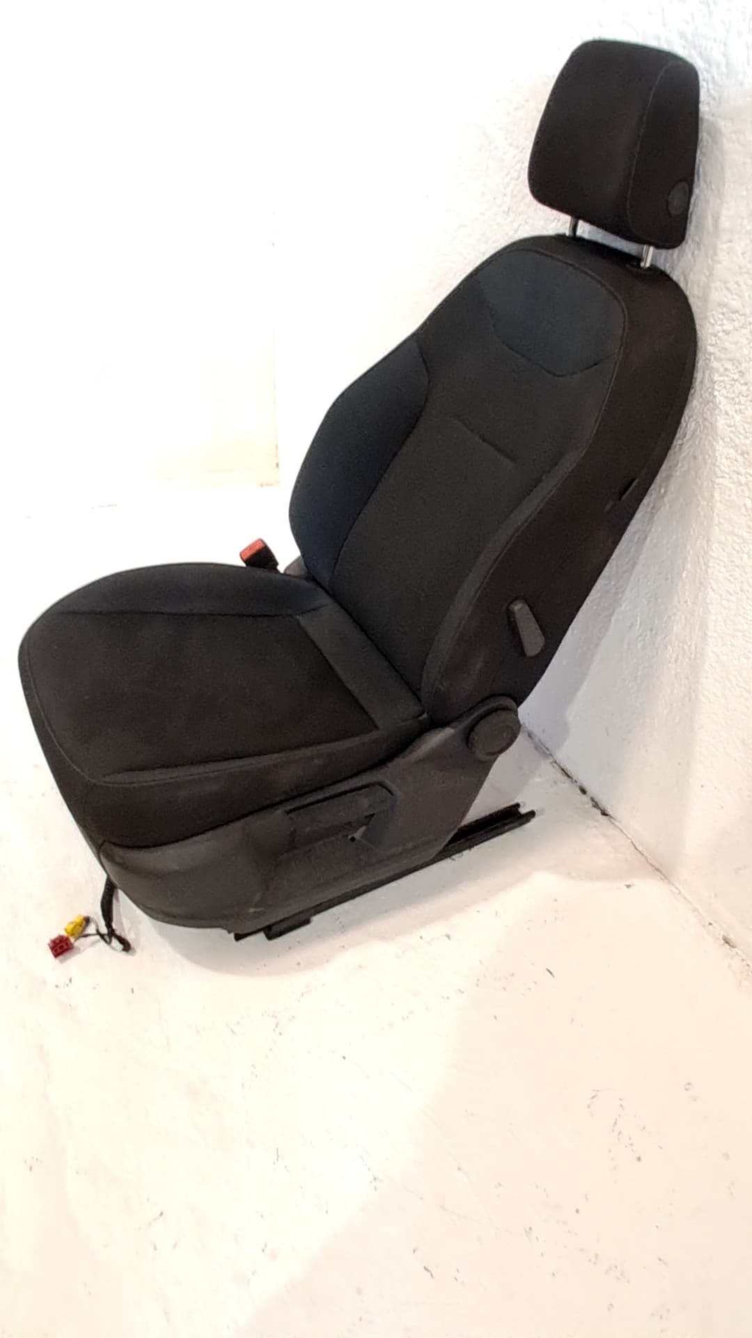 Asiento delantero izquierdo SEAT ATECA (KH7) 3