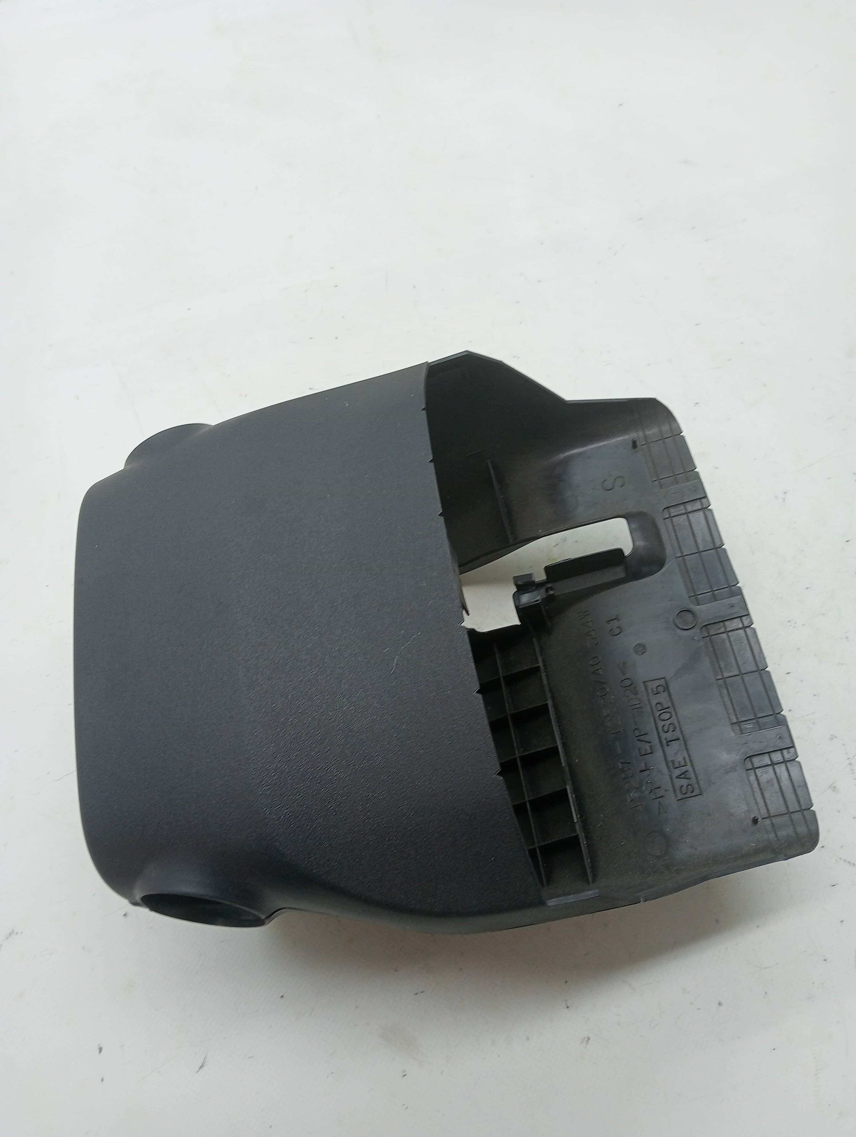 Plastico TOYOTA PRIUS+ 3
