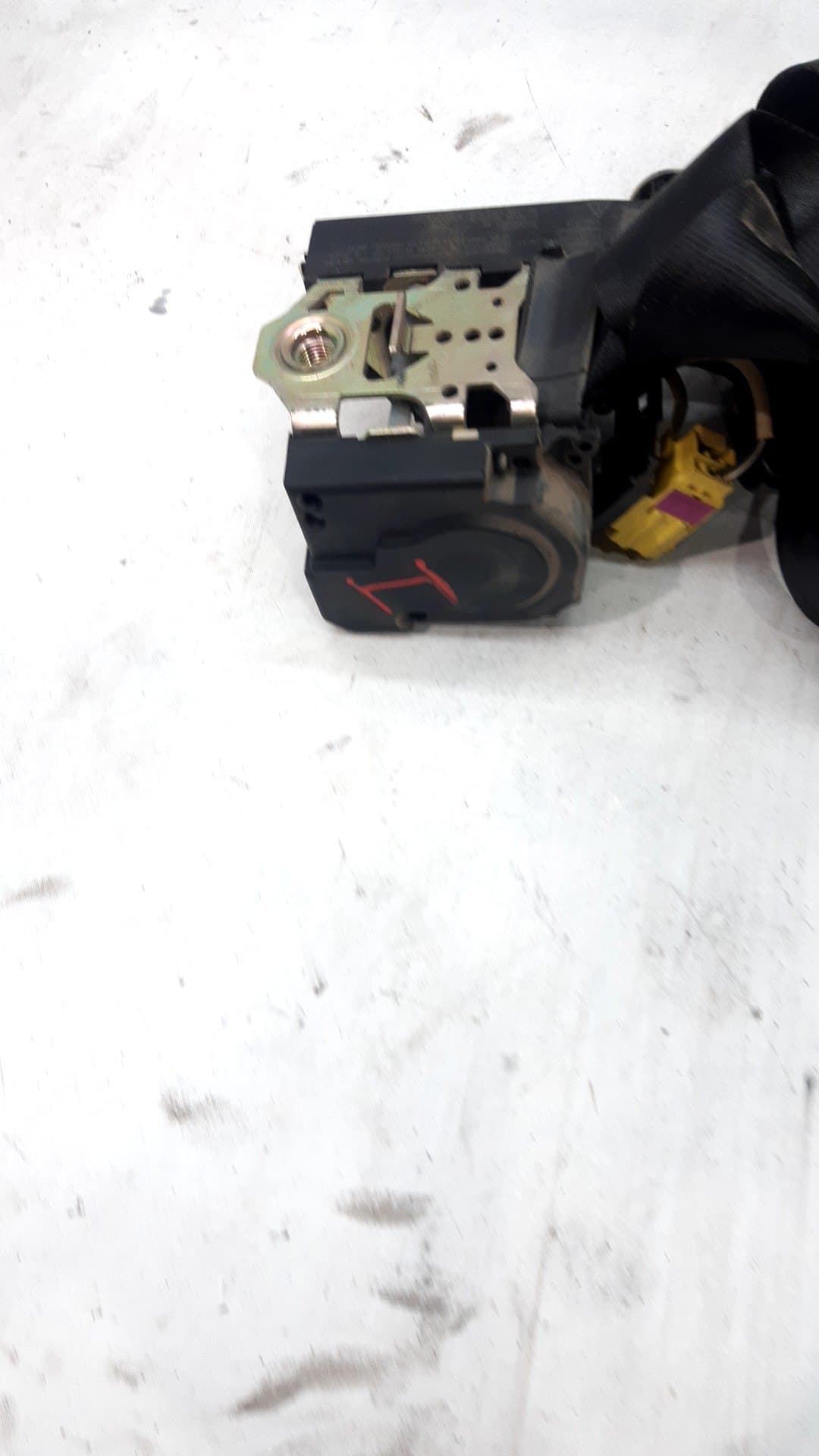 Cinturon seguridad delantero izquierdo VOLKSWAGEN T5 TRANSPORTER (7E)