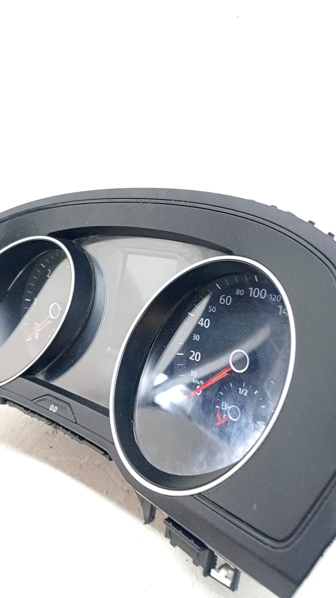 Cuadro instrumentos VOLKSWAGEN PASSAT B8 (3G2, CB2) 4