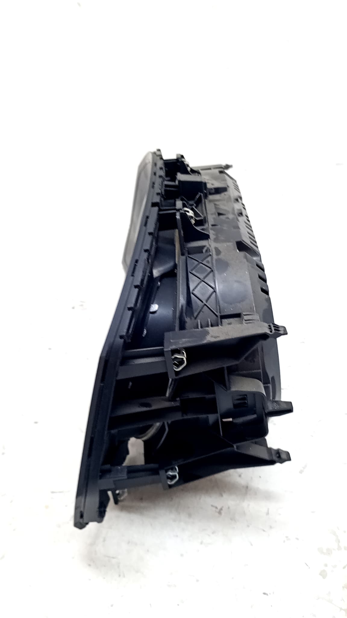 Cuadro instrumentos VOLKSWAGEN PASSAT B8 (3G2, CB2) 2