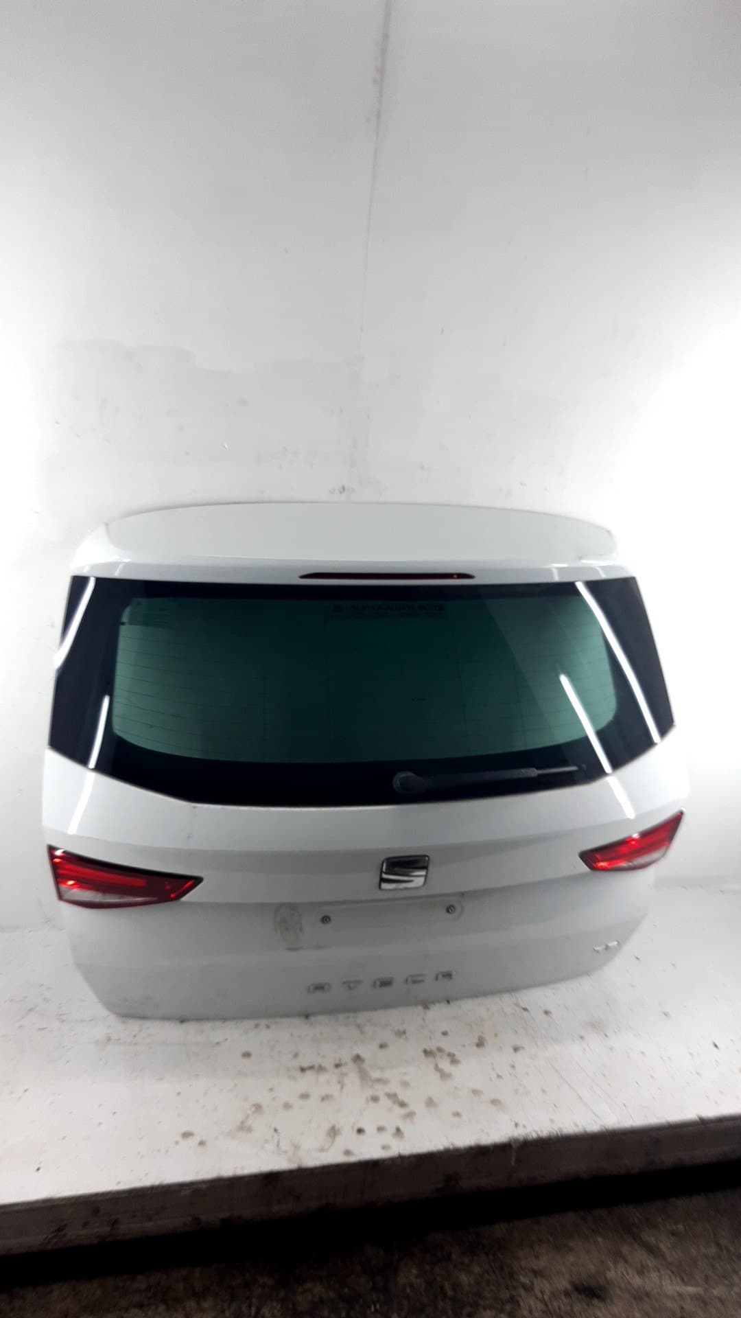 Porton trasero SEAT ATECA (KH7)