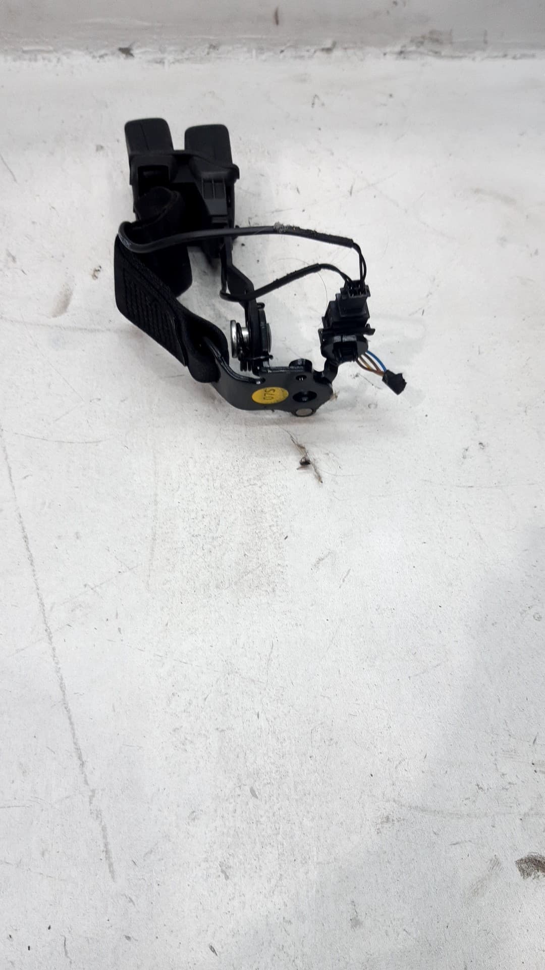 Enganche cinturon trasero central SEAT ATECA (KH7) 2