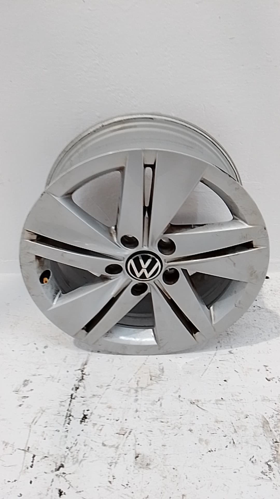 Llanta VOLKSWAGEN GOLF VIII LIM