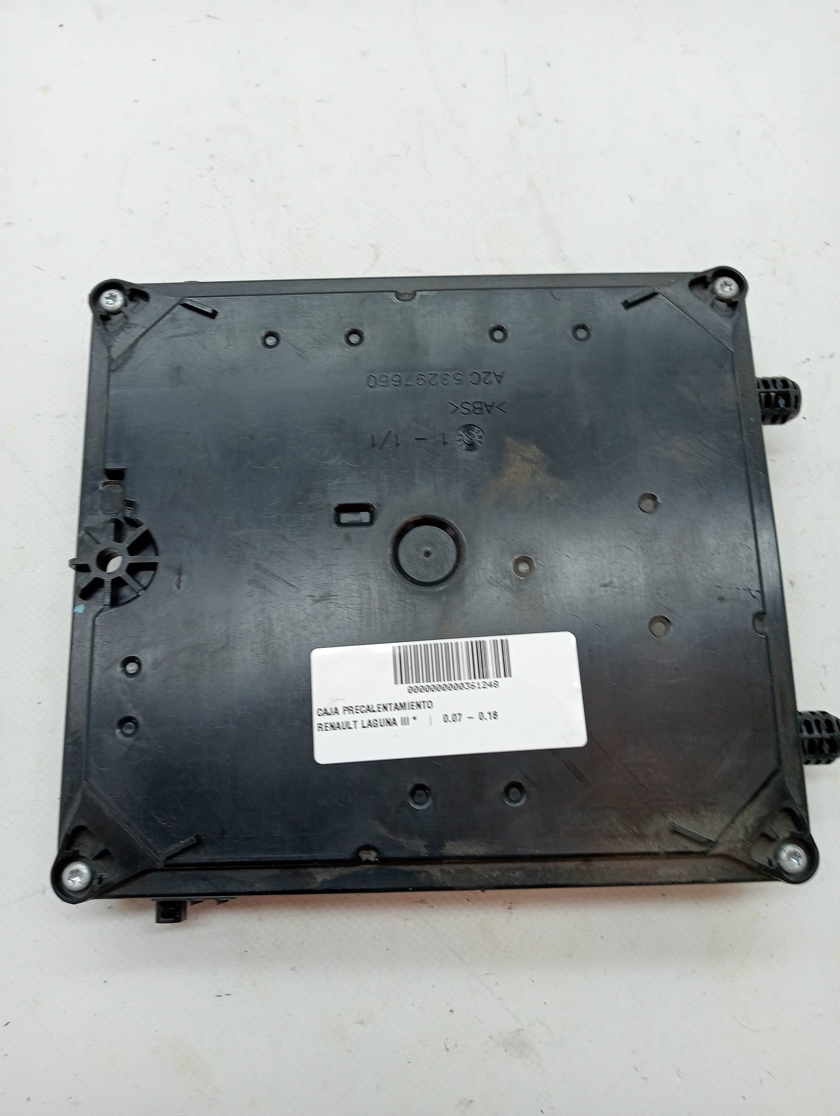 Caja precalentamiento RENAULT LAGUNA III