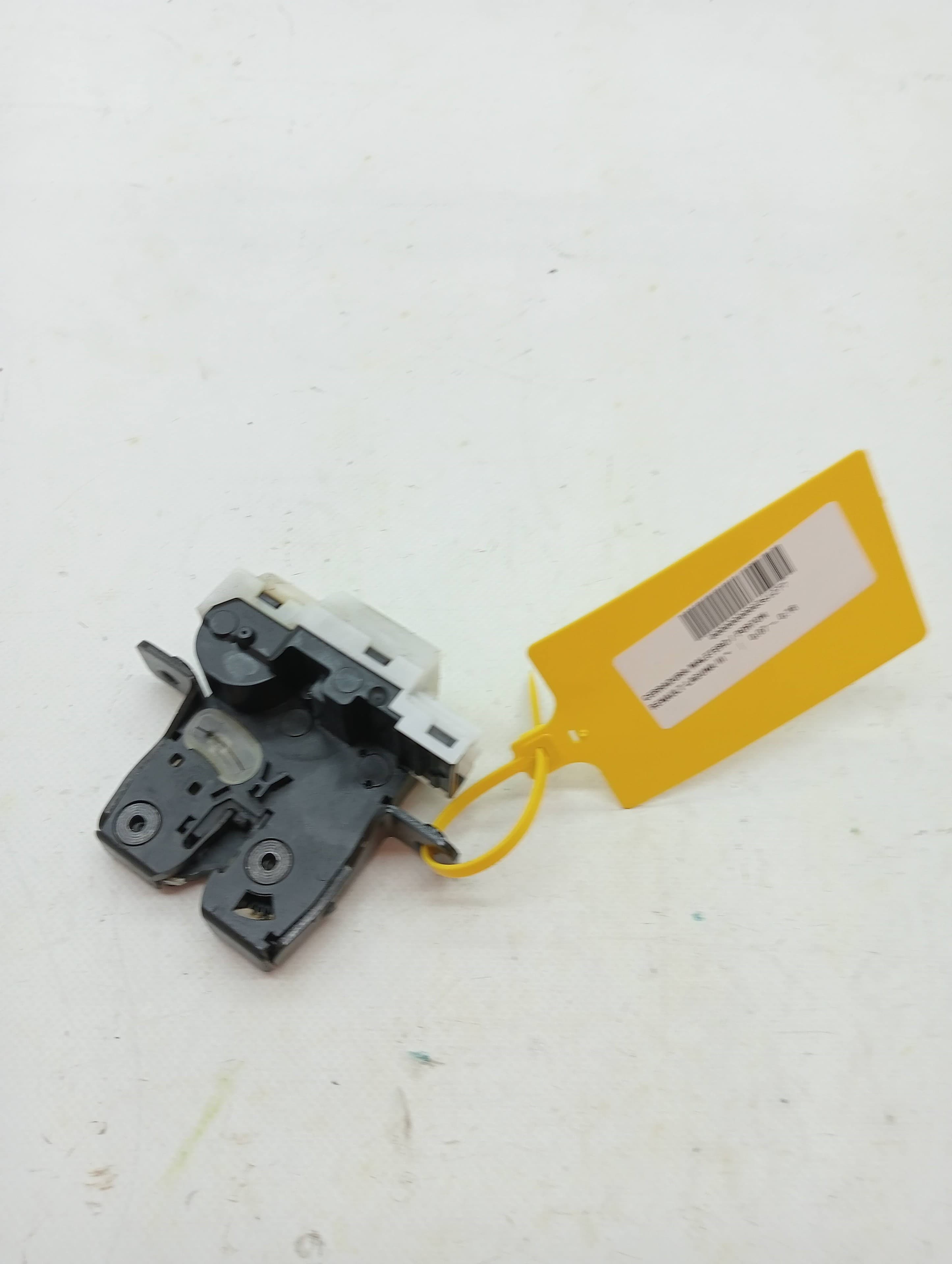 Cerradura maletero / porton RENAULT LAGUNA III