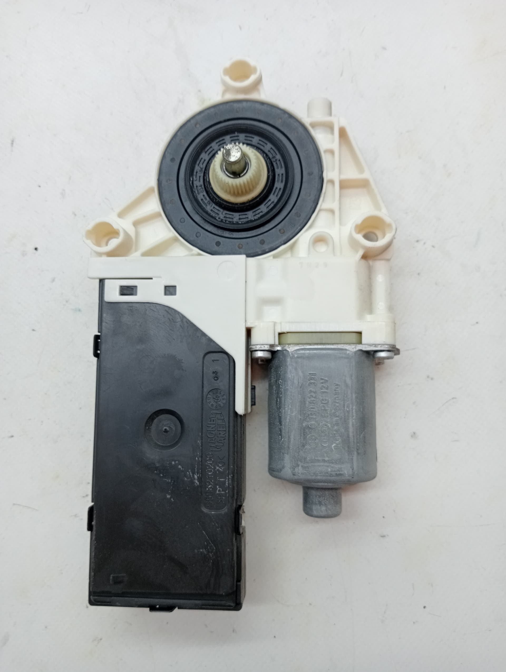 Motor elevalunas delantero derecho RENAULT LAGUNA III 2